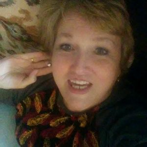 Meet your Posher, Pamela